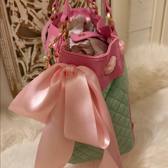 Exclusive Juicy Couture Fairytale Tote in Pink and green with Embellishments 🩷 - Picture 6 of 13